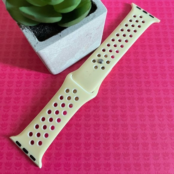 🎉iWatch Band - Picture 1 of 2